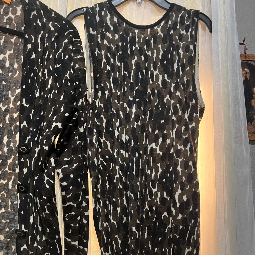 Tory Burch Black and White Patterned Cardigan Set - Picture 4 of 5